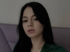 PollyEvett from LiveJasmin