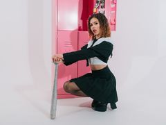 PollyKeats - female with brown hair webcam at LiveJasmin