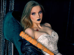 PollyMure - blond female webcam at LiveJasmin