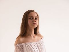 PolumnaJane - blond female with  small tits webcam at LiveJasmin