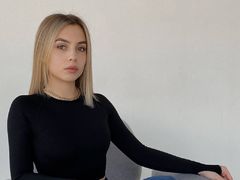 PonkaPalmer from LiveJasmin