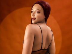 PricySerena - female with black hair webcam at LiveJasmin