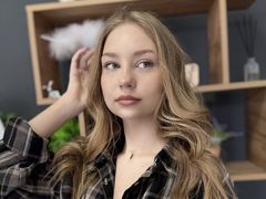 PrudenceFarr from LiveJasmin