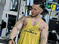 PumpIron - male webcam at LiveJasmin