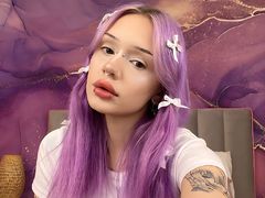LilyWanter from LiveJasmin