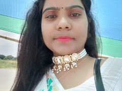 Puspita - female with black hair webcam at LiveJasmin