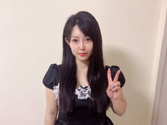 QiNuo from LiveJasmin