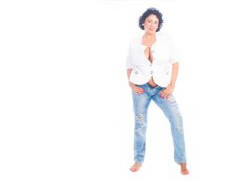 QUEENFEETKary - female with black hair and  big tits webcam at LiveJasmin