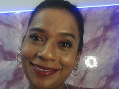 QueenKellz - female with brown hair webcam at LiveJasmin