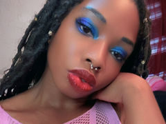 QueenOfHeartsFae from LiveJasmin