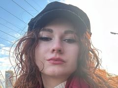 QueenRosel from LiveJasmin