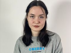 QuennaEvitt - female with brown hair webcam at LiveJasmin