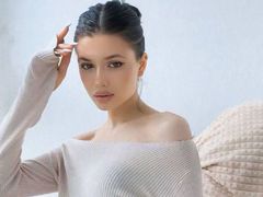 WildaHessel - female with brown hair webcam at LiveJasmin