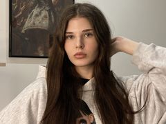 RaeleneMerrbach from LiveJasmin