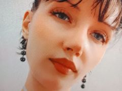 RafaellaTrueLove - female with brown hair and  big tits webcam at LiveJasmin
