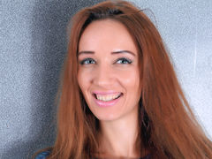 RafaellaTrueLove - female with brown hair and  big tits webcam at LiveJasmin