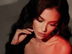 RaisaConner - female with black hair and  big tits webcam at LiveJasmin