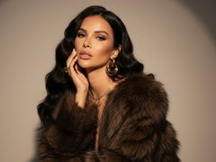 RaisaConner - female with black hair and  big tits webcam at LiveJasmin