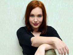 LunatheVampire - female with red hair and  small tits webcam at ImLive