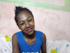 RasoaOlga from LiveJasmin