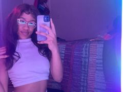 RavenJahh from LiveJasmin