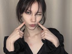 RavenNoire - female with black hair and  small tits webcam at LiveJasmin