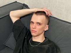 RaviRoss - male webcam at LiveJasmin