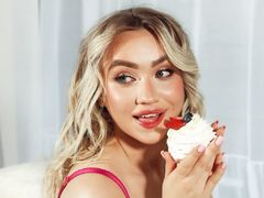 RayLina from LiveJasmin