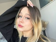 RegeniaCorrela from LiveJasmin
