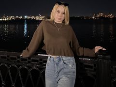 ReginaMirage from LiveJasmin