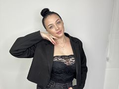 ReitaDorlando from LiveJasmin