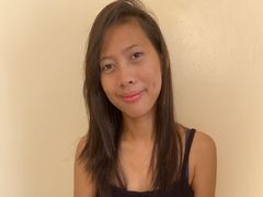 RessyMary - female with black hair and  small tits webcam at LiveJasmin