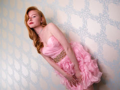 RheaMood - female with red hair webcam at ImLive