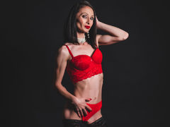 RiaOssen - female with black hair and  small tits webcam at LiveJasmin