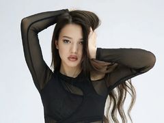 RikoAsada - female with black hair and  small tits webcam at LiveJasmin