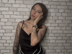 RinaBrea from LiveJasmin