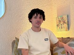 RobertGlory from LiveJasmin