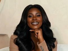 RonkeAyodele from LiveJasmin