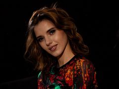 RoseJill - female with red hair and  small tits webcam at xLoveCam