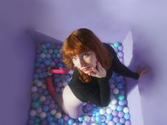 RosaMorgann - female with red hair webcam at LiveJasmin