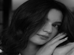 RosaMunoz - blond female with  small tits webcam at LiveJasmin