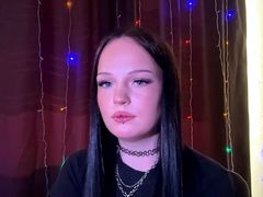 RosalindFerndez - female with brown hair webcam at LiveJasmin