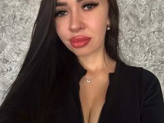 RoseKarolineI - blond female with  big tits webcam at xLoveCam