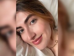 RousseBlossom - shemale with brown hair webcam at xLoveCam