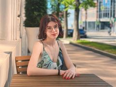 RowenaHessey from LiveJasmin