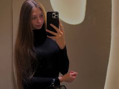 RoxanneSpector from LiveJasmin