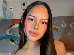 RoxieYami from LiveJasmin