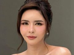 RoxineJaimy from LiveJasmin