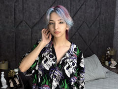 RoxyBiss - female with red hair webcam at LiveJasmin