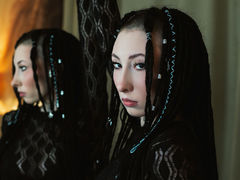 RoxyUrban - female with black hair and  big tits webcam at LiveJasmin